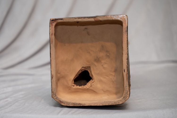 Il ladro di ciliegie, Terracotta di Joseph Le Guluche