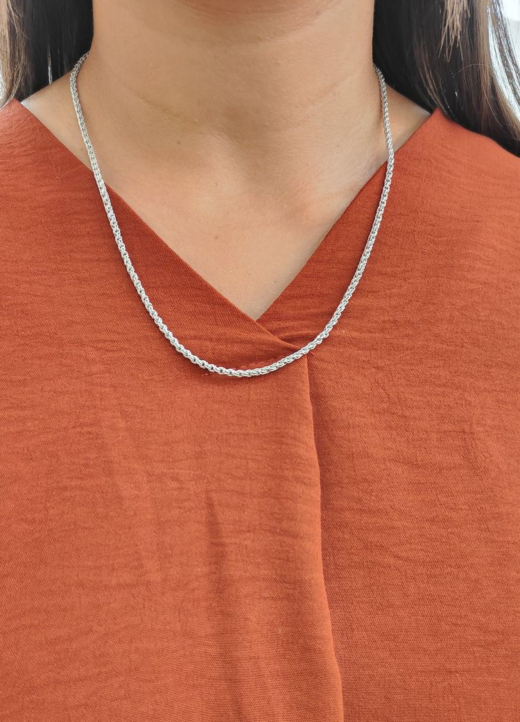 collana vintage in oro bianco