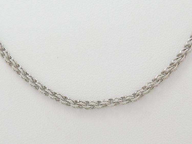 collana vintage in oro bianco