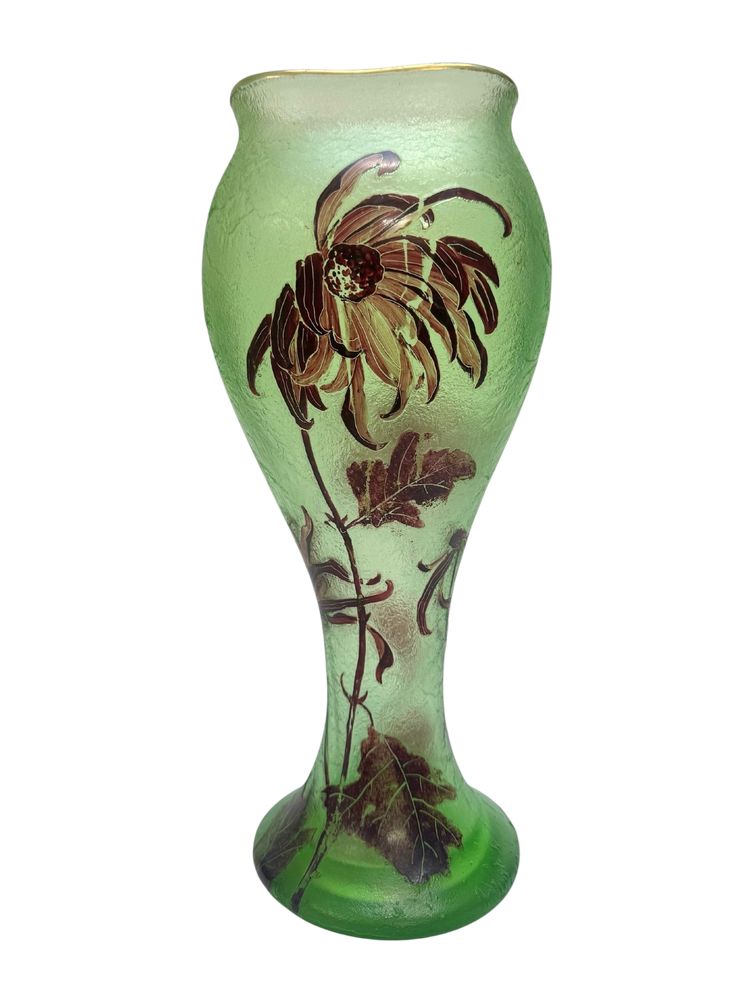 Montjoye - Frosted vase with Chrysanthemum design