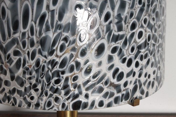 Lampada Murano vintage Vistosi anni 70 . Vetro a Murrine e struttura in ottone . Mis h cm 50 . diame