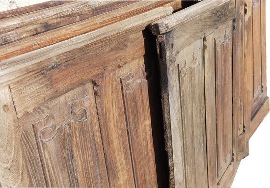 Beau Lot De Boiseries Basses d'Escalier A Plis De Serviette Boiserie