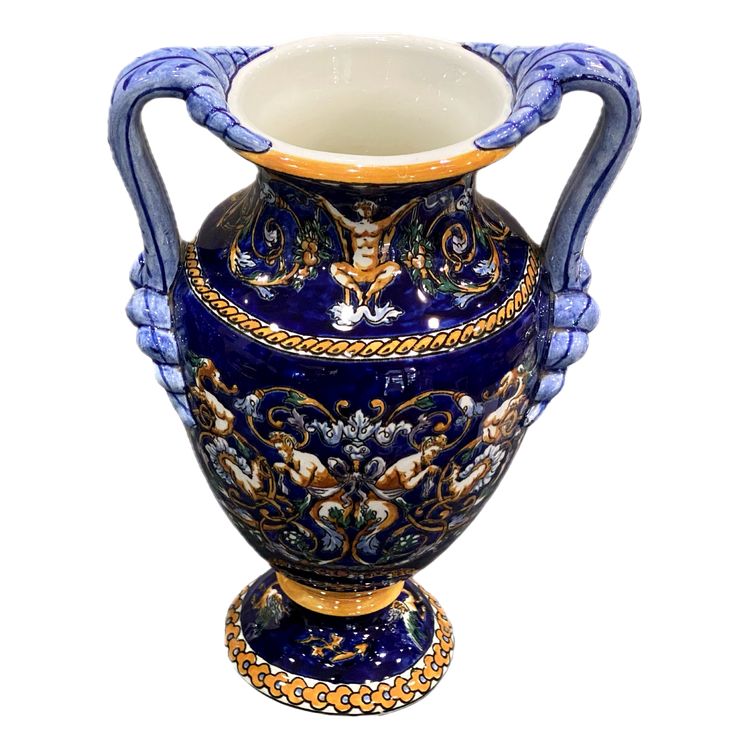 Paire de vases en porcelaine de Gien décor de la renaissance sur fond bleu cobalt  