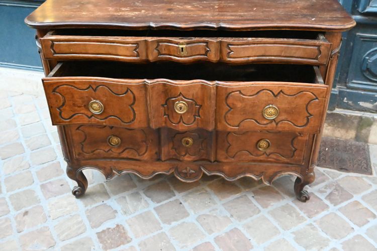 Commode provencale du XVIII d époque Louis XV