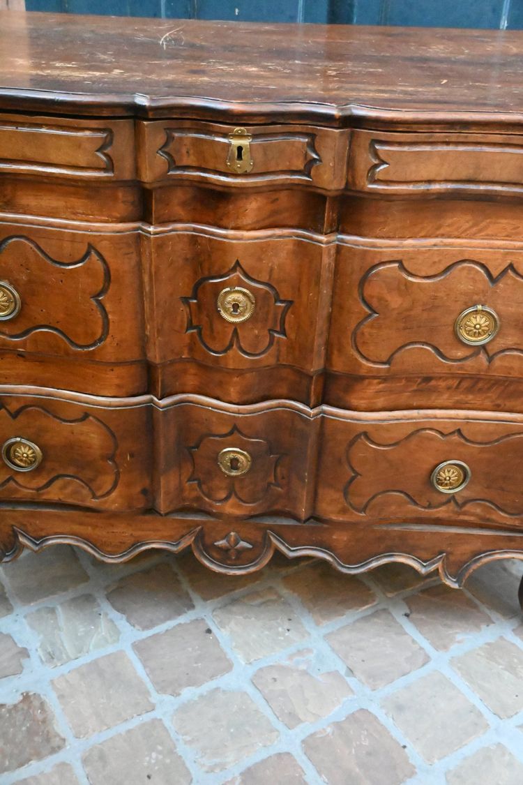 Commode provencale du XVIII d époque Louis XV