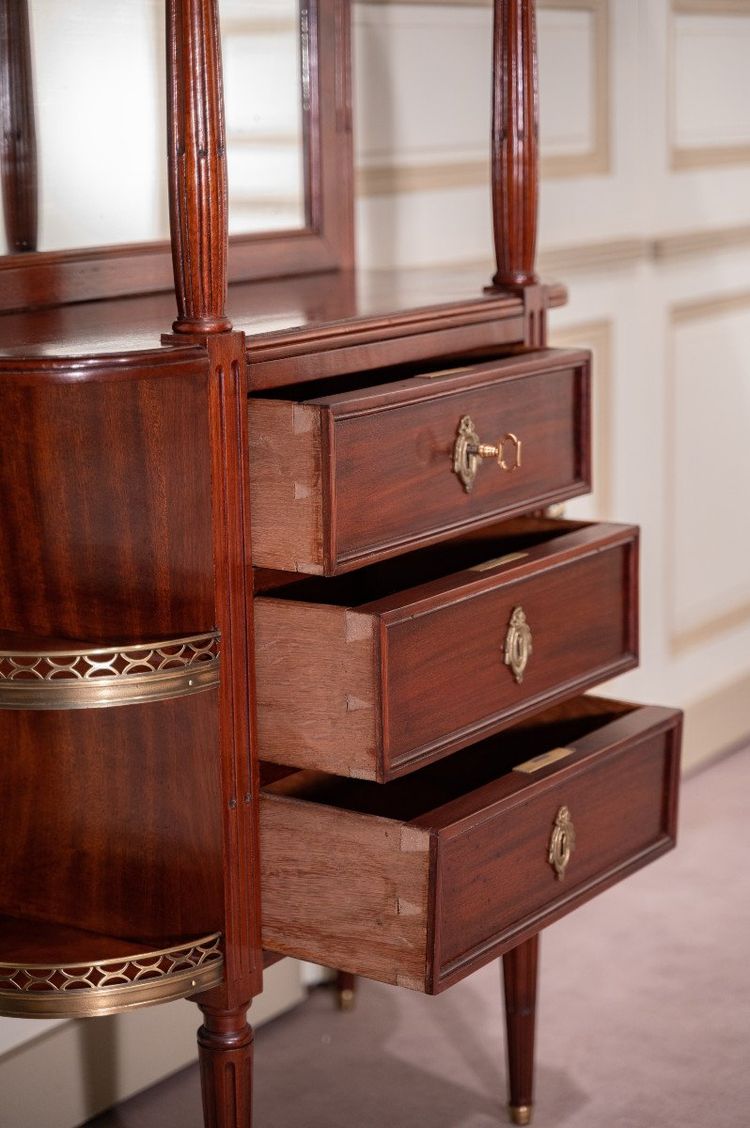 Meuble Desserte De Style Louis XVI En Acajou