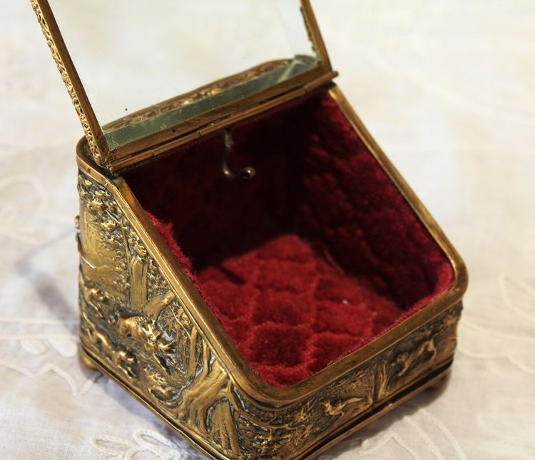 Glass and brass watch holder with hunting scenes, Napoleon III, late 19th century