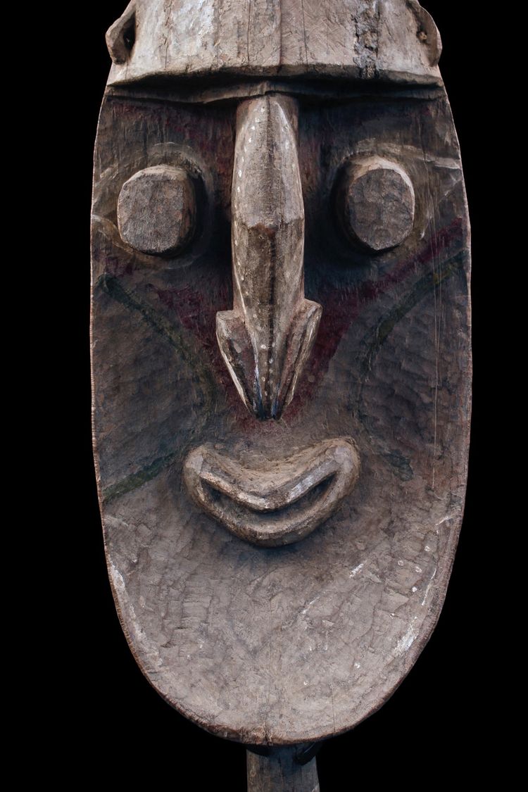 Figura di culto Yena, scultura tribale, arte tribale, arte oceanica, Oceania, arte del Pacifico, 118 cm