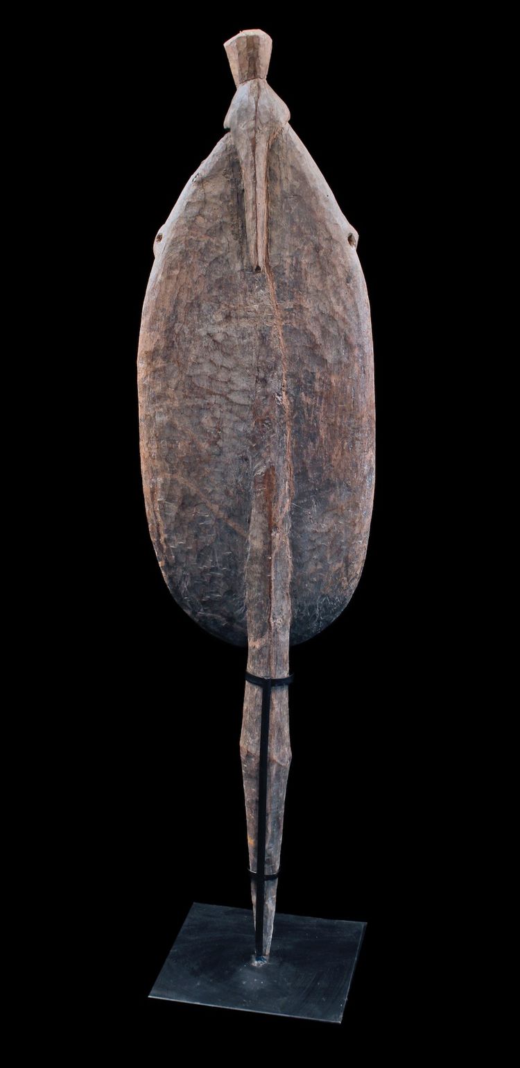 Figura di culto Yena, scultura tribale, arte tribale, arte oceanica, Oceania, arte del Pacifico, 118 cm