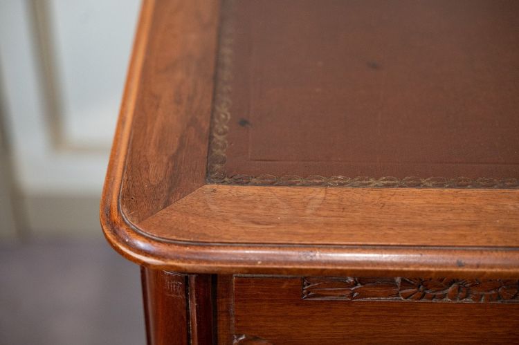 Bureau Plat De Style Louis XVI Et Son Fauteuil