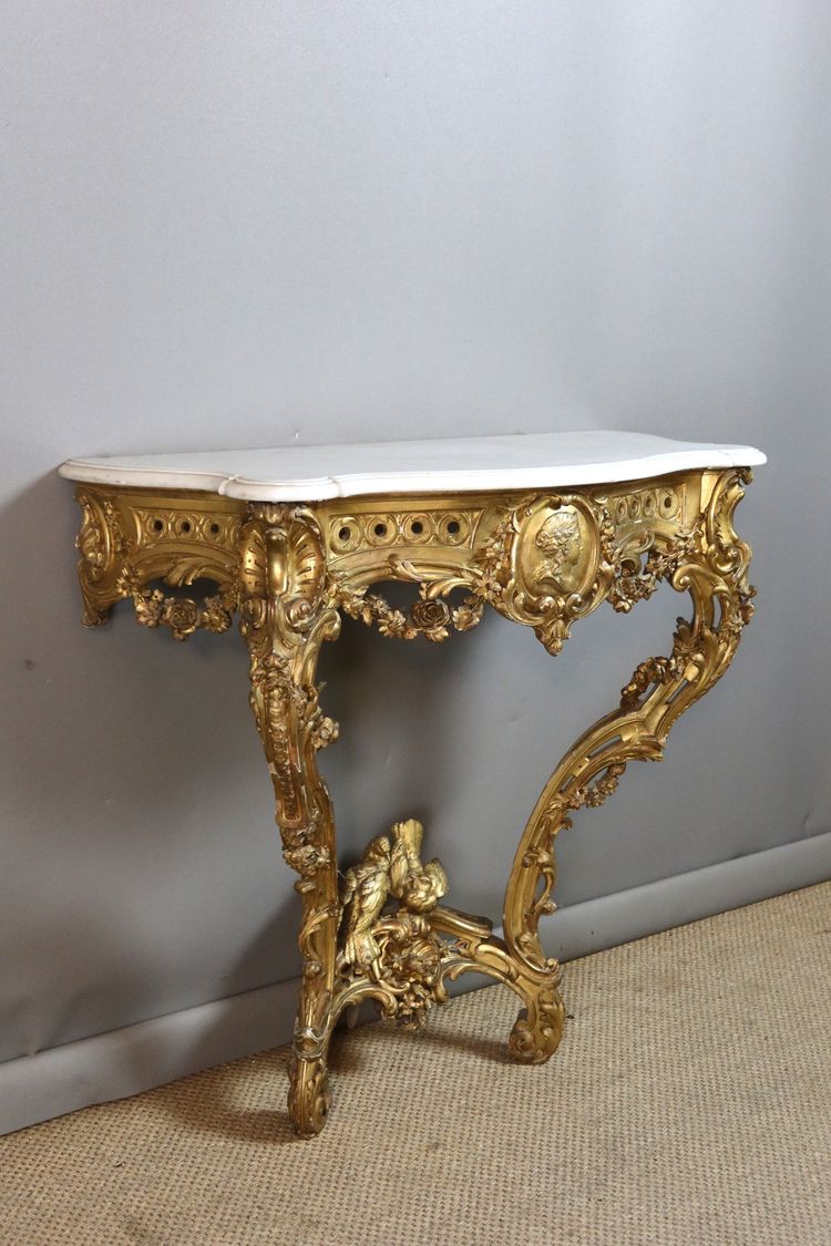 Console en bois doré sculpté style Louis XV époque XIXème