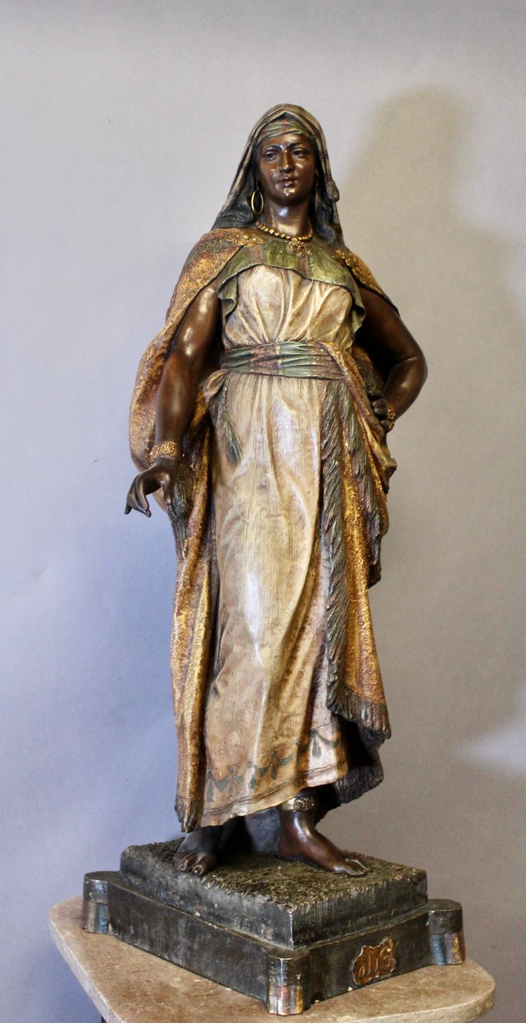 Terracotta policroma raffigurante ALBA secondo Friedrich GOLDSCHEIDER (1845-1897)