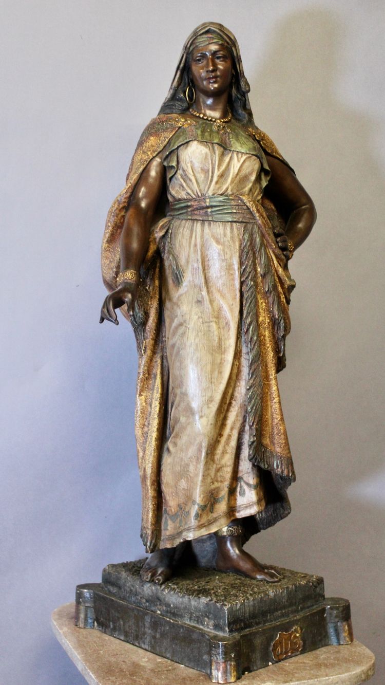 Terracotta policroma raffigurante ALBA secondo Friedrich GOLDSCHEIDER (1845-1897)