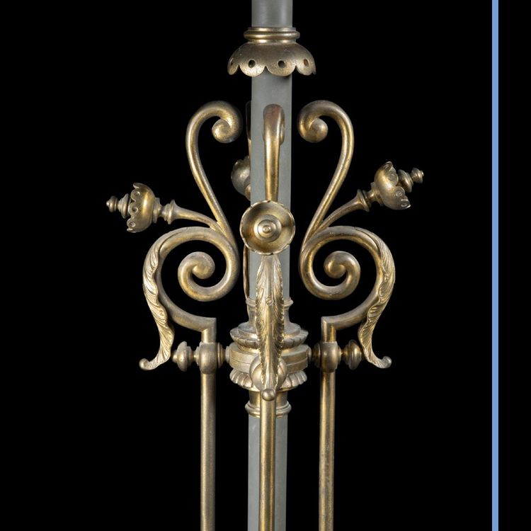 Pair of torchères, in mahogany and brass, 19th century