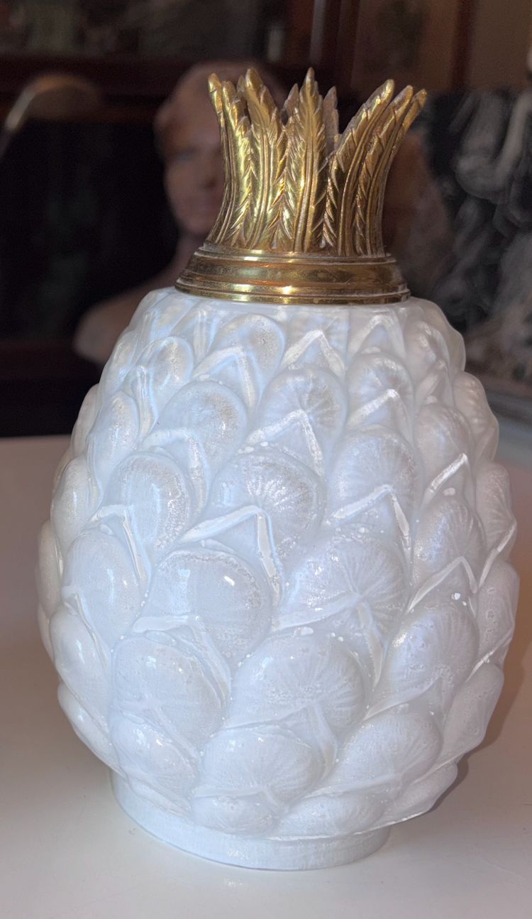 Maison JANSEN ( attributed to ) Double patina bronze Nubian hand wall lamp holding a pineapple