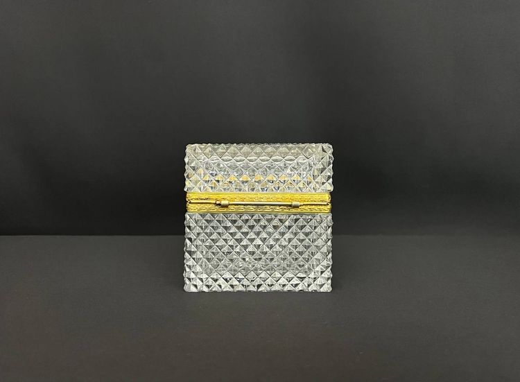 Diamond-cut crystal case, gilt bronze mount, France 19th century