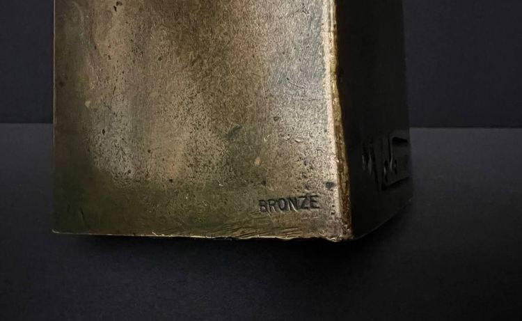 Busto in bronzo patinato firmato M. Le Verrier - Art Déco