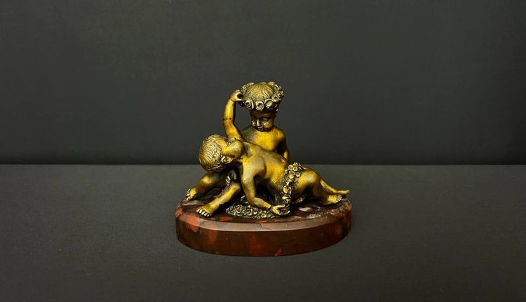 Statuetta in bronzo - Putti che giocano