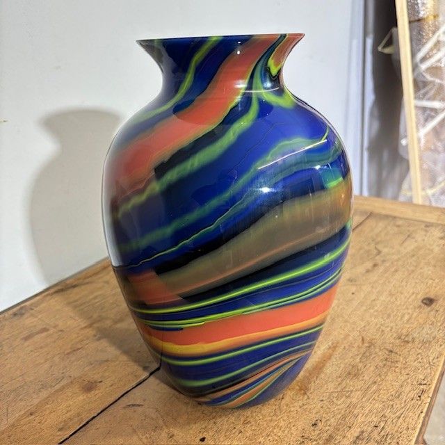 Vaso in vetro Ottavio Missoni  - Arte Vetro Murano anni 80 firmato . Mod EOS  -  Posmoderno H 33 cm 