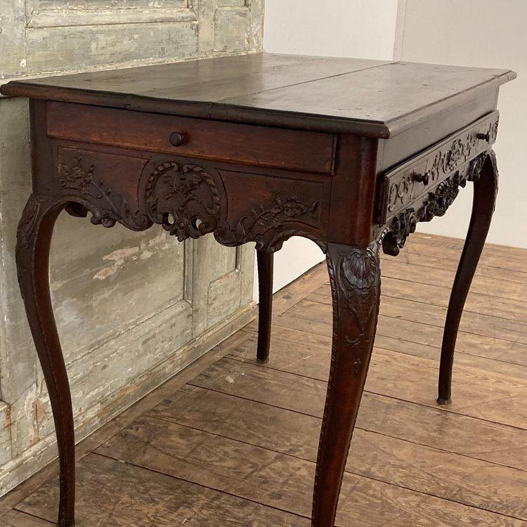 Table Provençale en noyer XVIII