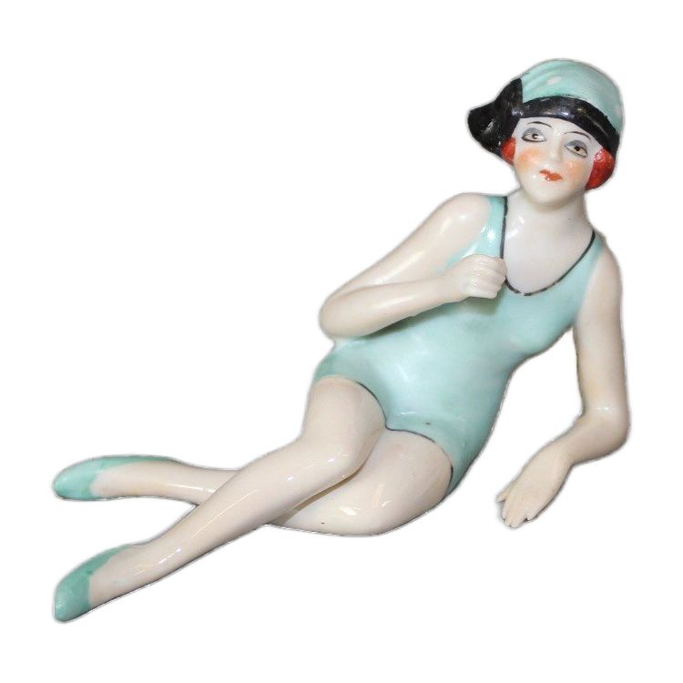 Porcelain bather circa 1920