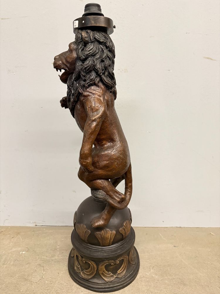 Sculpture ancienne en bronze, lion, 20ème siècle, 82x30cm