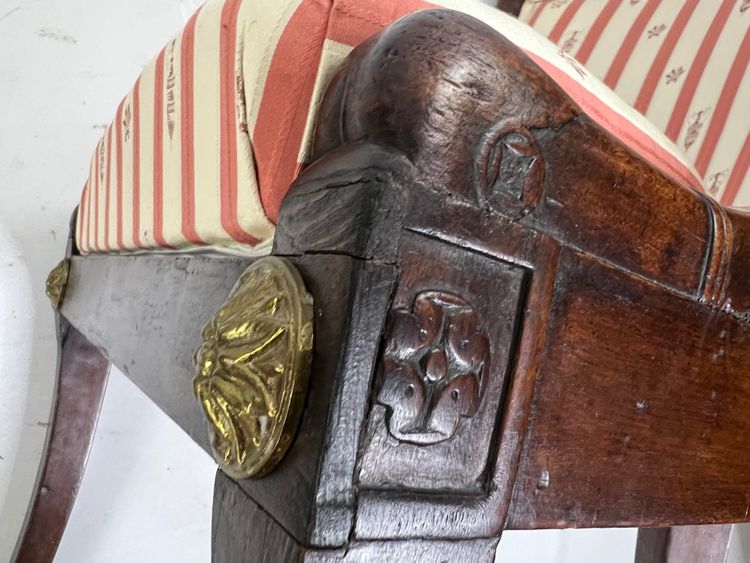 Poltrona Impero in mogano massiccio - Francia, inizio XIXᵉ secolo
