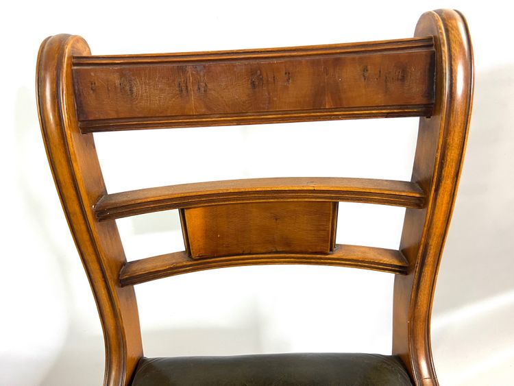 Ensemble de 4 chaises vintage en bois courbé – XXe siècle, assises en skaï vert