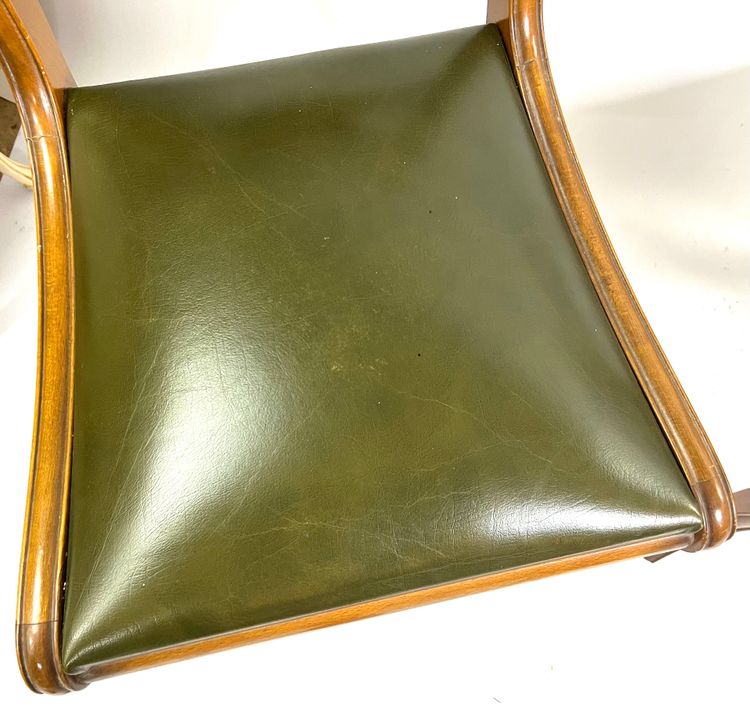 Ensemble de 4 chaises vintage en bois courbé – XXe siècle, assises en skaï vert