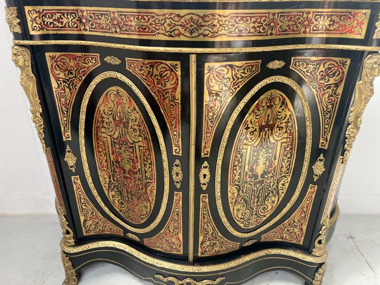 Armadio intarsiato in legno e ottone stile Boulle di Napoleone III del XIX secolo