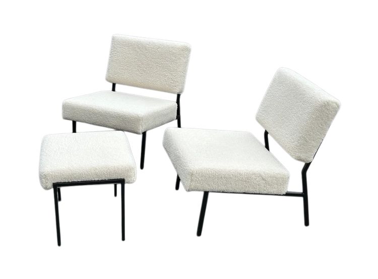 Coppia di sedie e ottomane o tabouret Années 60 Pierre Guariche - Poltrone