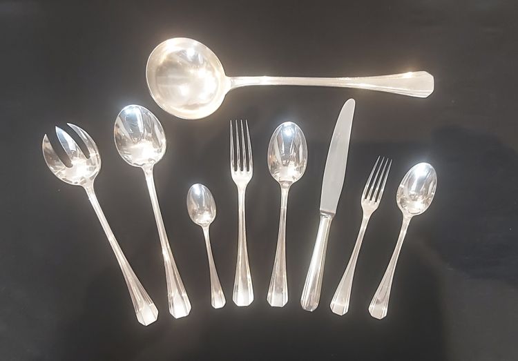 Christofle Art Deco Boreal model 75-piece cutlery set.
