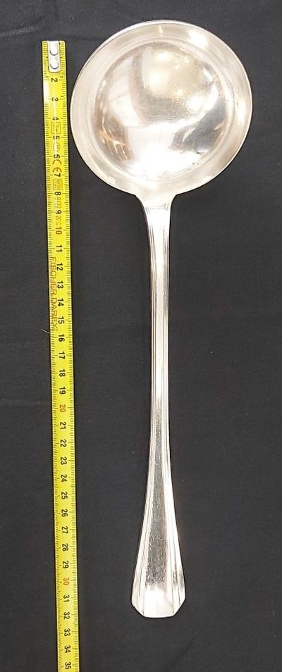 Christofle Art Deco Boreal model 75-piece cutlery set.