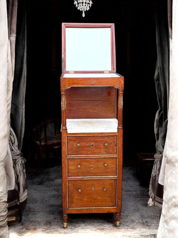 MEUBLE COIFFEUSE /BARBIERE EN ACAJOU XIXe AVEC DESSUS CUIR DECOUVRANT UN MIROIR