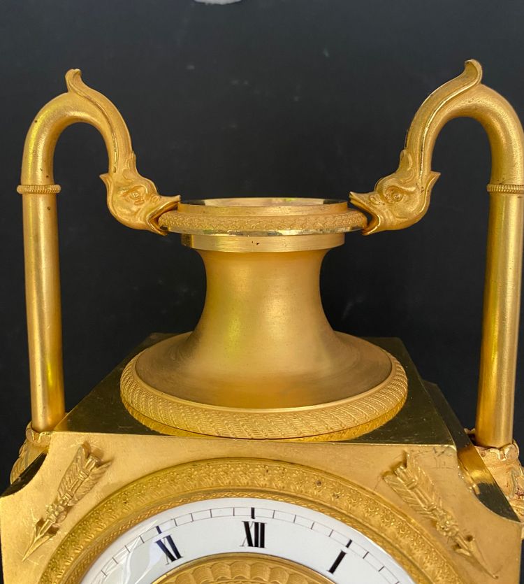 Early 19th Century Chiseled And Gilt Bronze Vase Clock Signed Chevillad Rosier In Paris