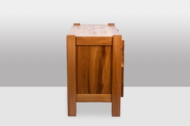 Maison Regain. Commode en orme. Circa 1970. LS6157909P