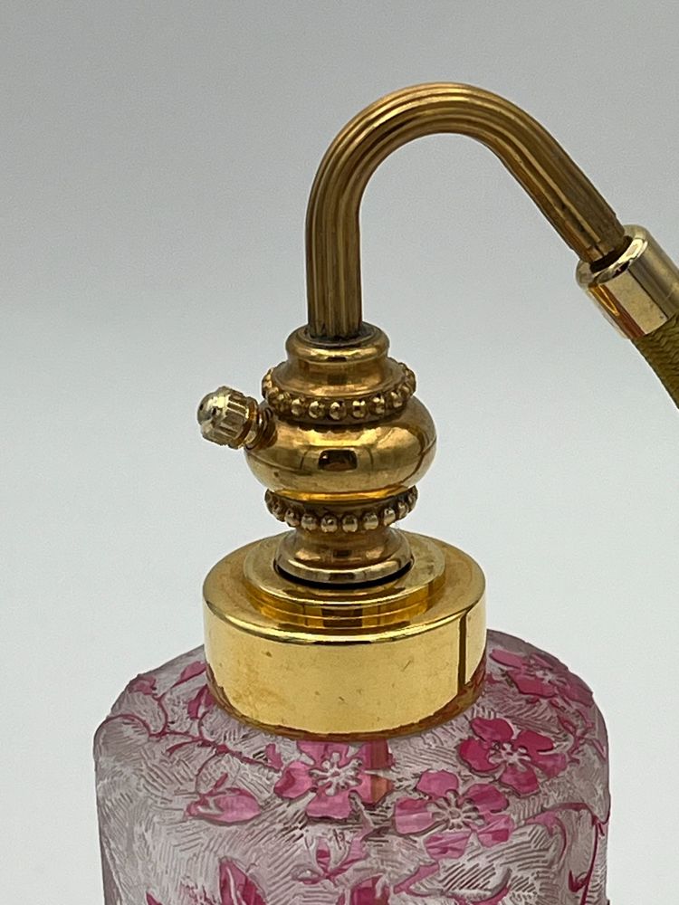 Spray profumo Baccarat, modello Eglantier