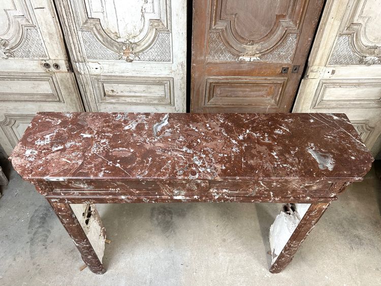 Mantello in marmo rosso in stile Luigi XVI della fine del XIX secolo