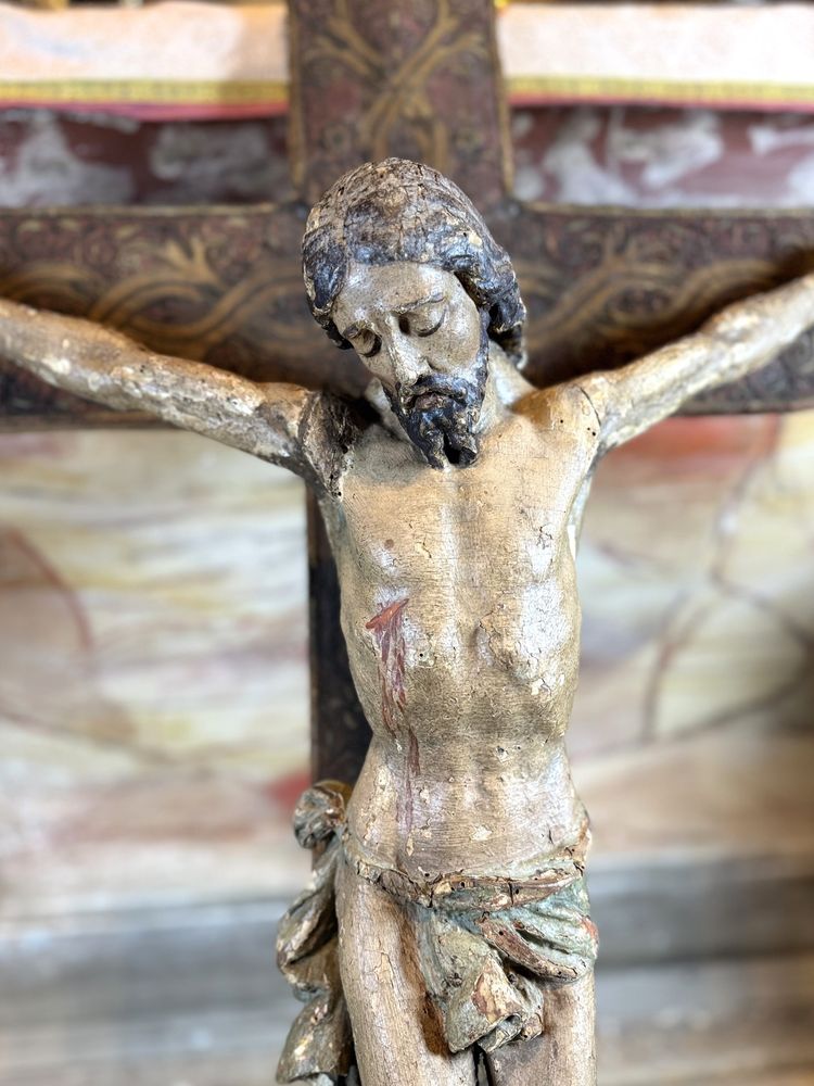 Grande Cristo in legno intagliato - Fine del XVII secolo