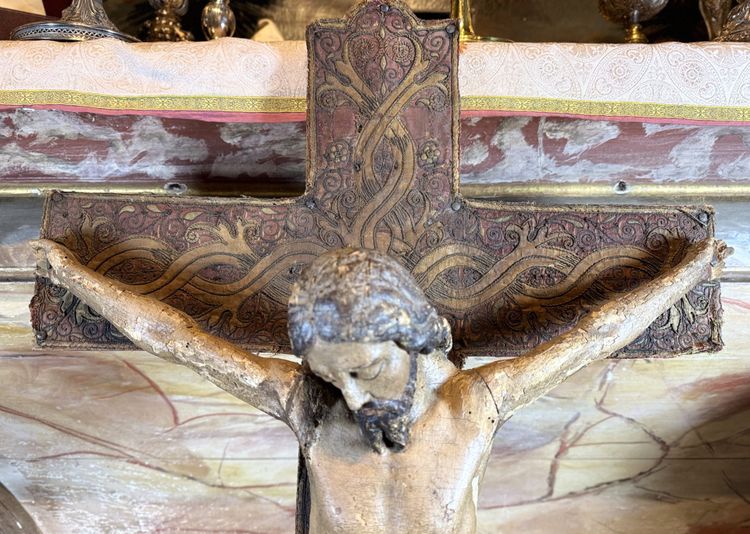 Grande Cristo in legno intagliato - Fine del XVII secolo