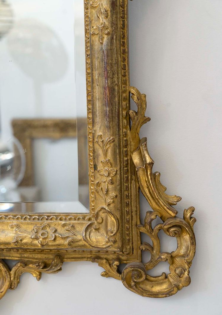 19th century Italian gilded wood mirror