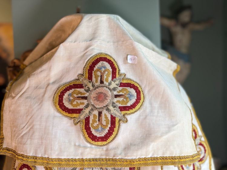 Chasuble Avec étole, Manipule Et Bourse - Late 19th century