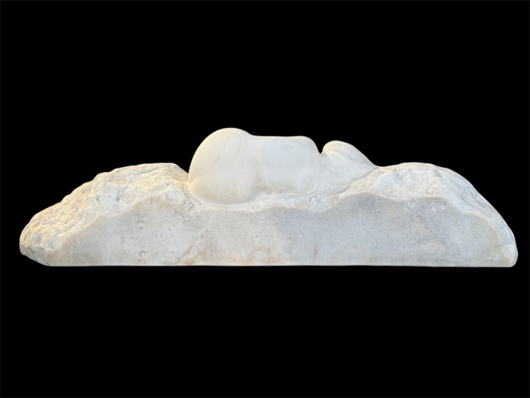 Amadeo Gennarelli Donna reclinata Scultura in marmo bianco - Art Déco