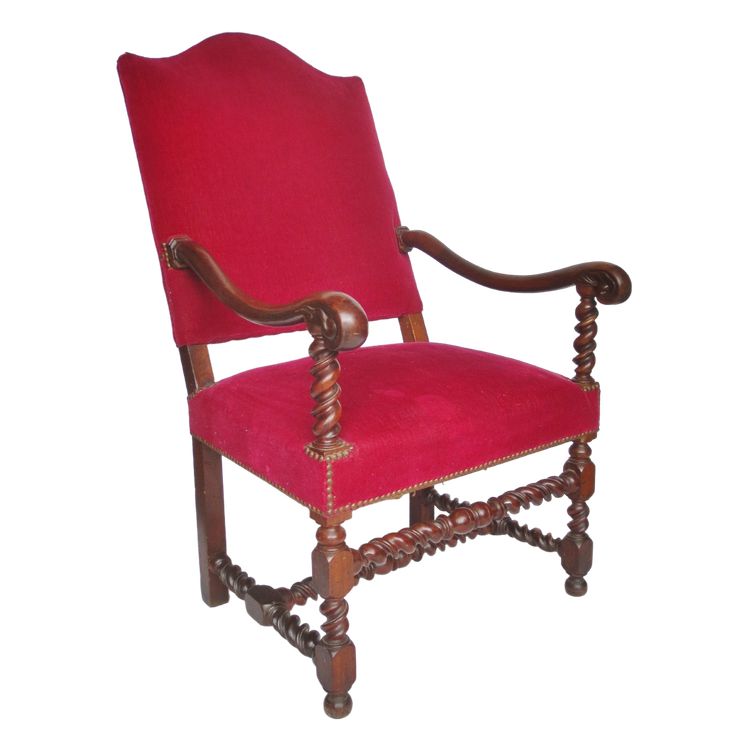 Fauteuil en  noyer, XVIIe siècle.  