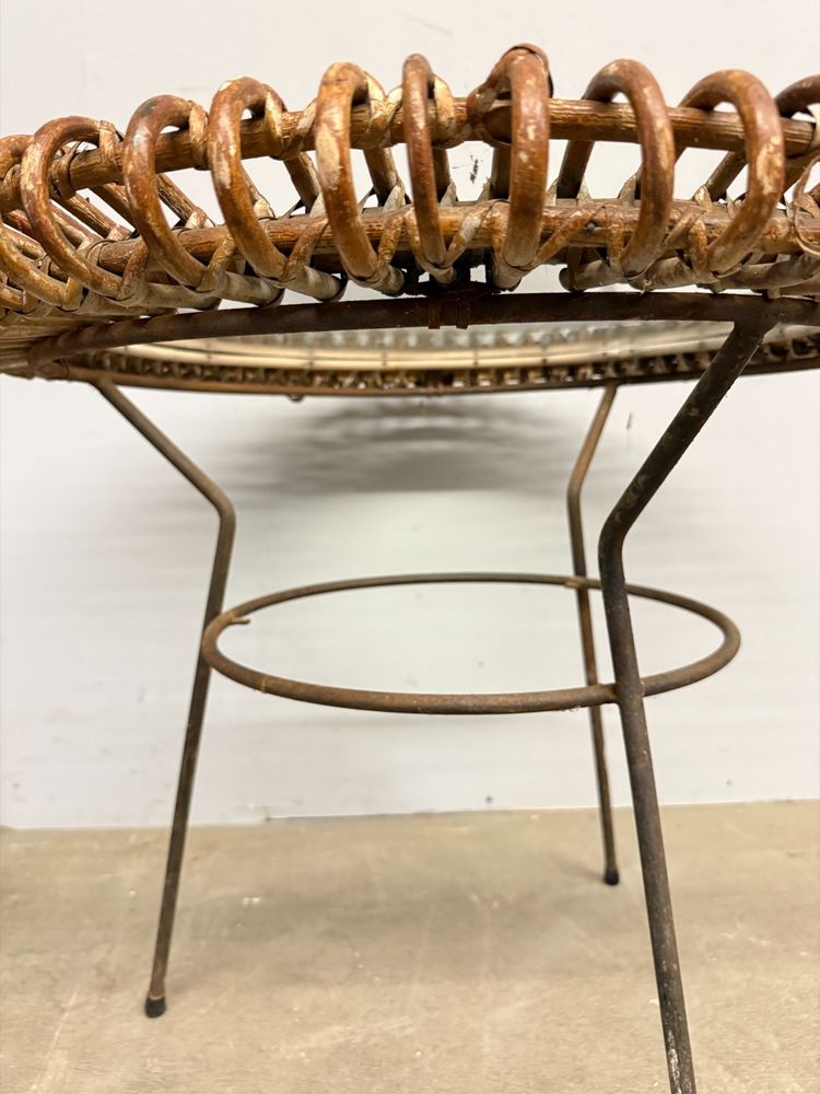 Rare table basse Bonacina en bambou et fer des années 50, 58x47cm.