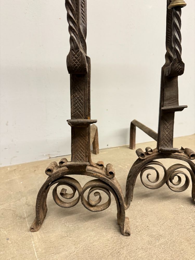 Antique pair of wrought iron and bronze altars 17th century, 74x22x44cm