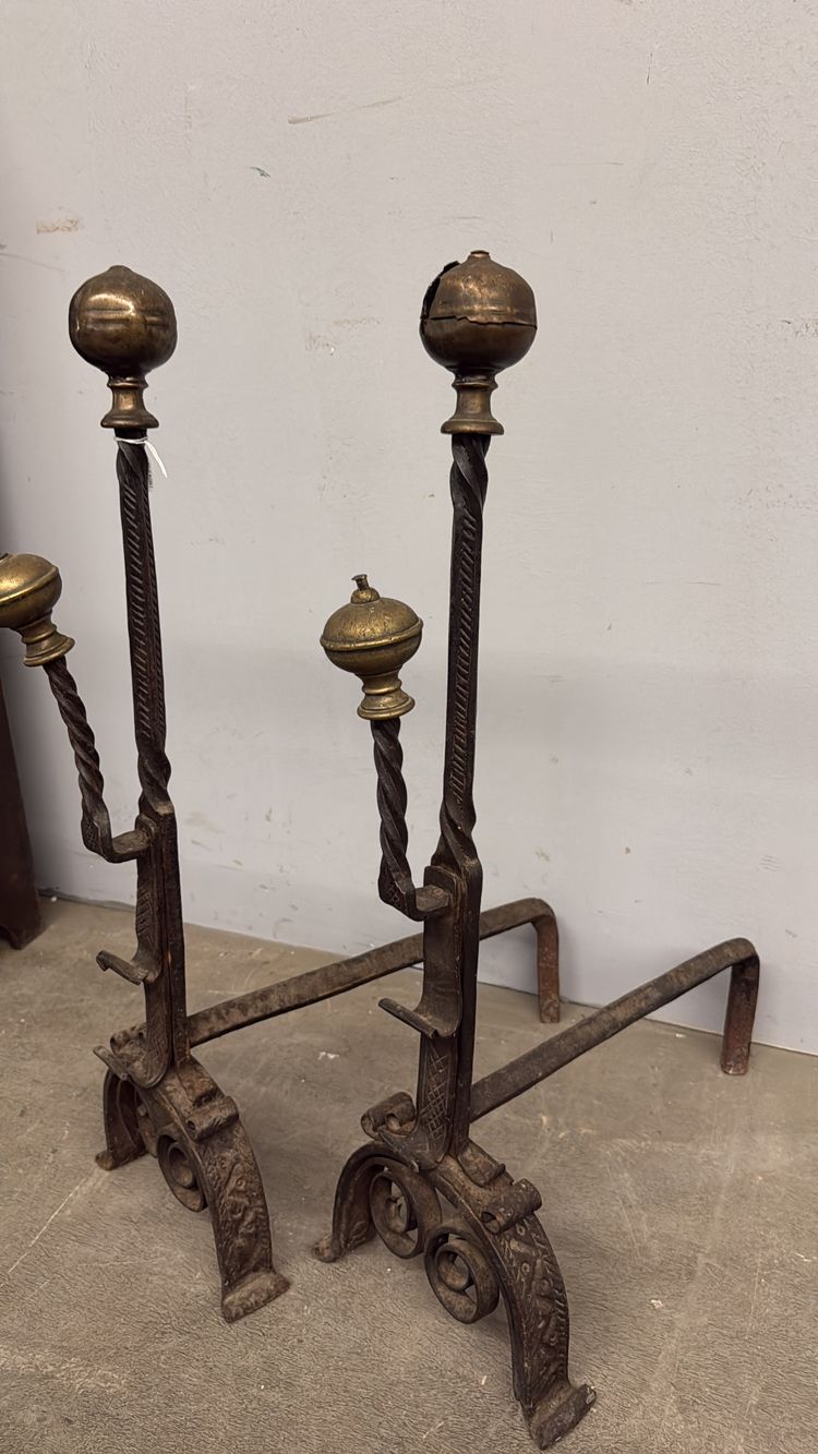 Antique pair of wrought iron and bronze altars 17th century, 74x22x44cm