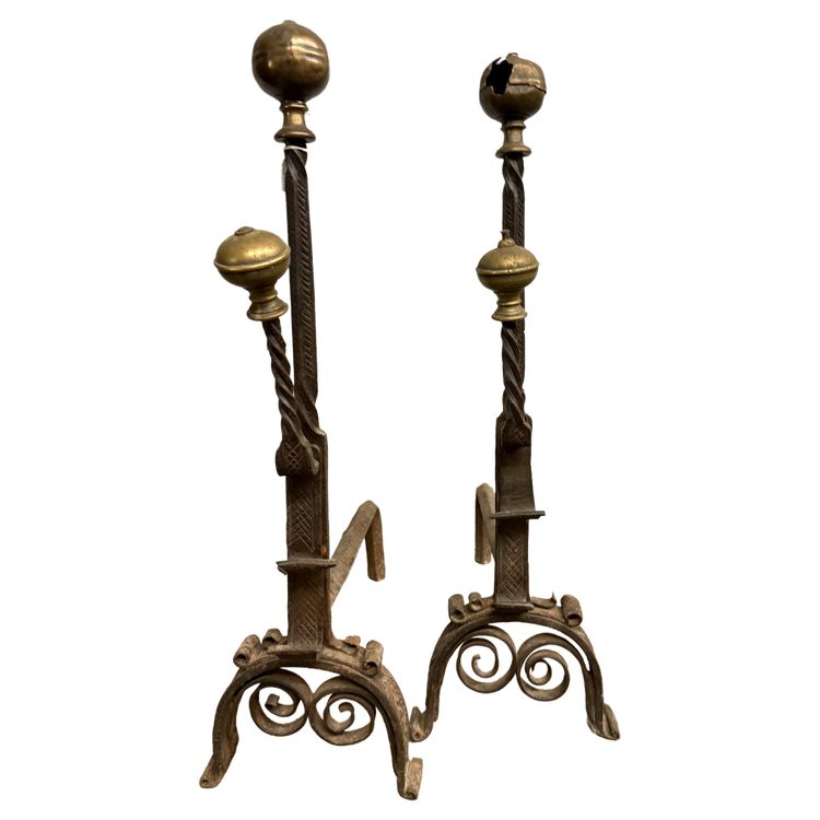 Antique pair of wrought iron and bronze altars 17th century, 74x22x44cm