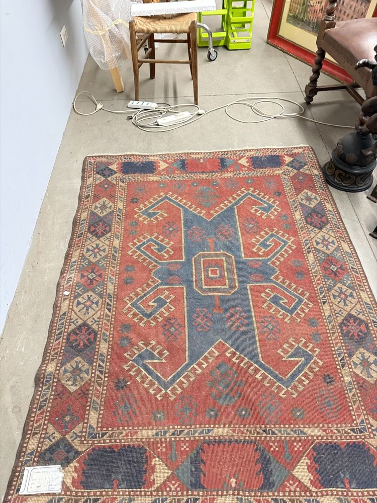 Antique Turkish carpet 19th century, wool with geometric patterns, 170x130cm