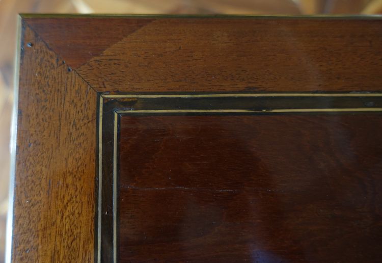 Table à jeux Louis XVI en acajou